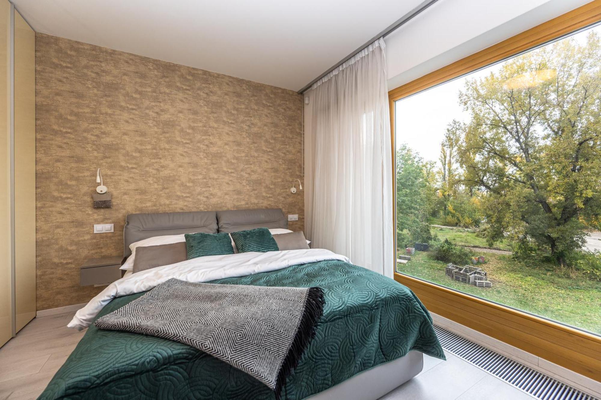 Wishlist Prague Residences - Karlin Free Parking, Prague